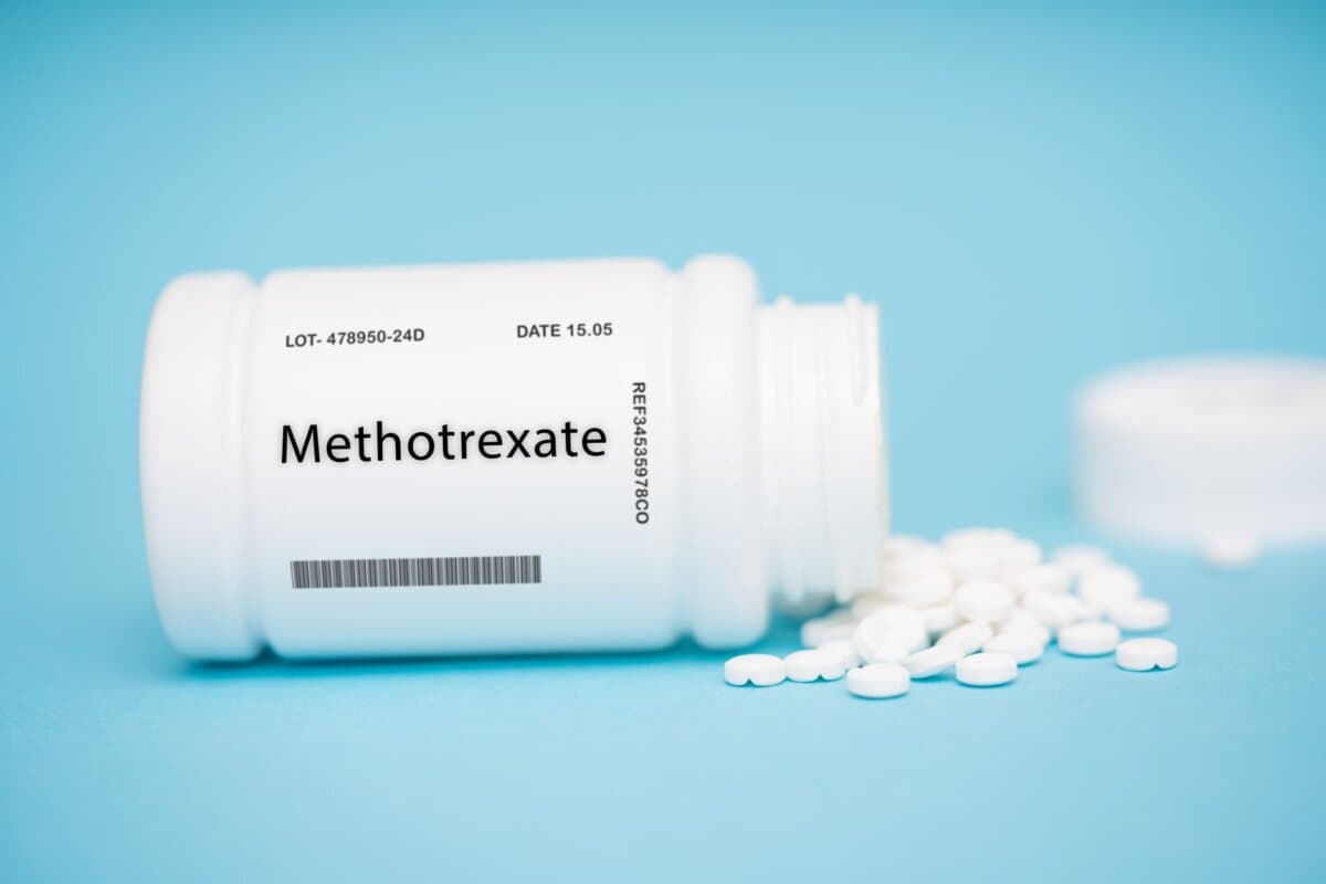 Auch wenn Methotrexat schon altbewährt ist, bringen Studien immer wieder neue Erkenntnisse dazu.